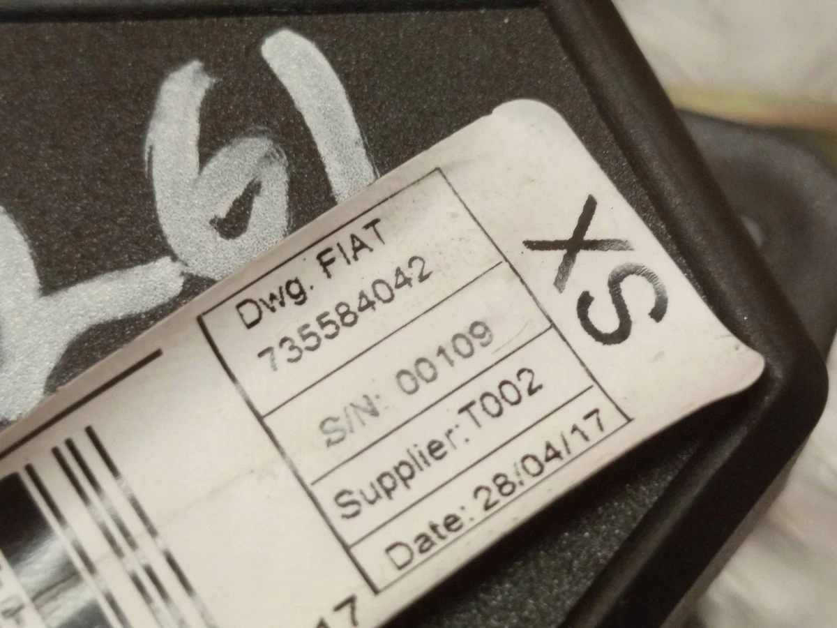 Opel Combo D Säkerhetsbälte Vänster Fram image 5