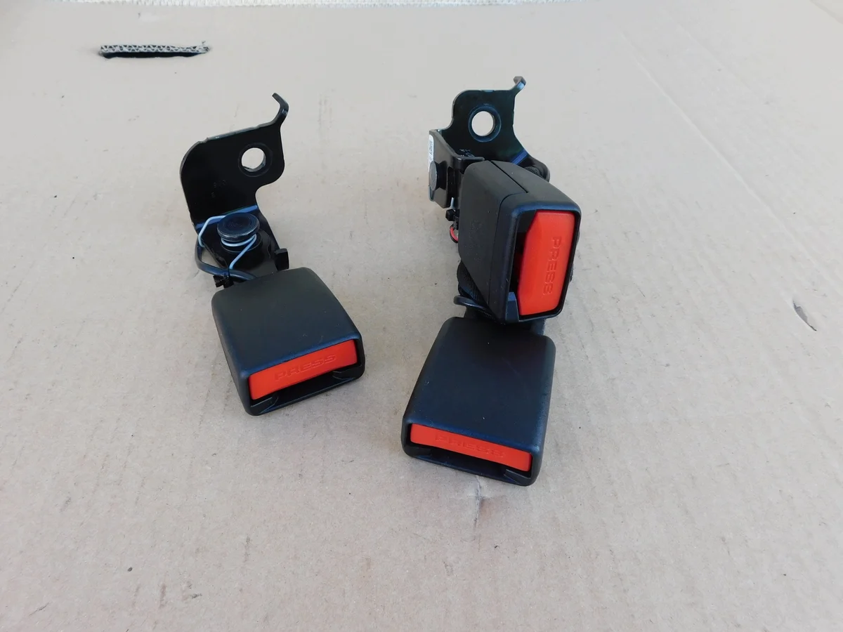 Travas Cinto Traseiro BMW X3 G01 G02 G05 3 Peças