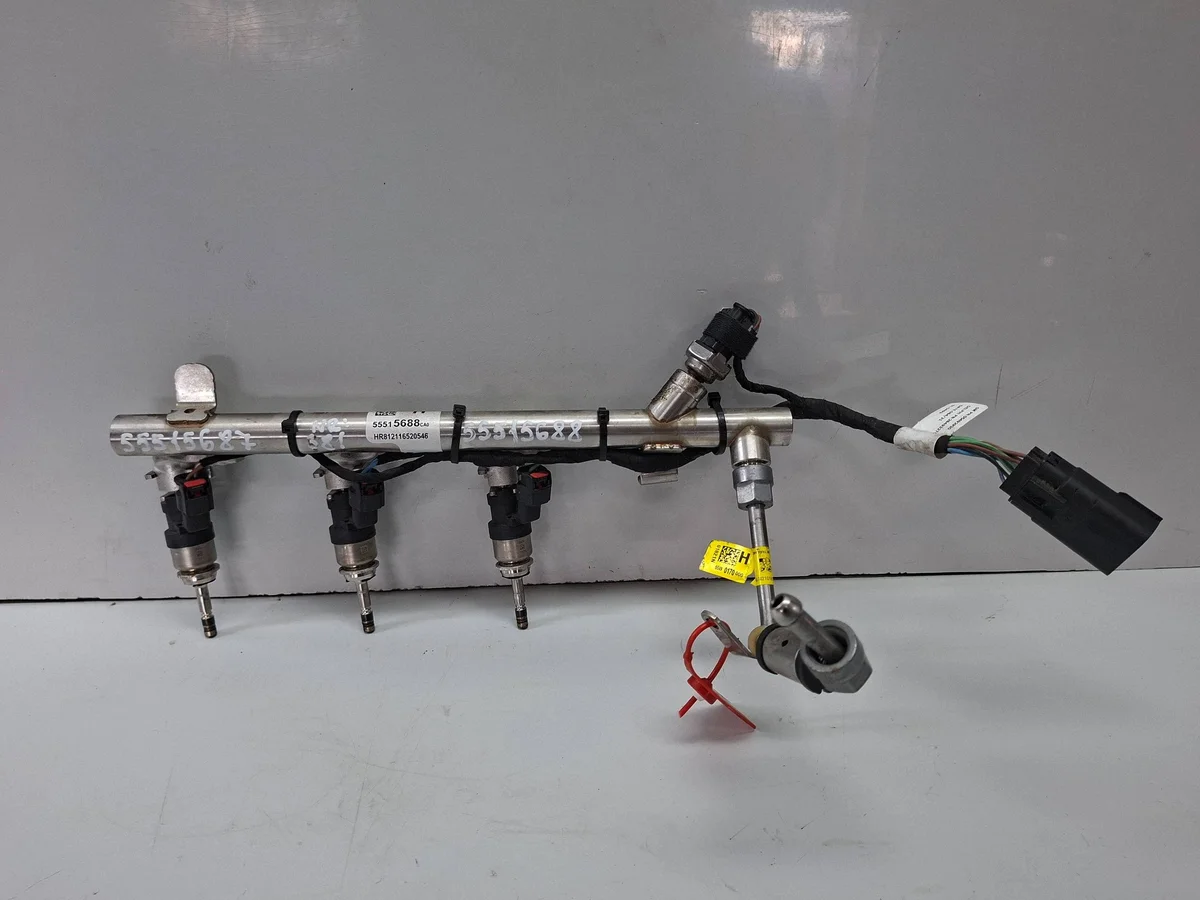 Polttoaineen ruiskutuslista Opel Astra K Corsa E