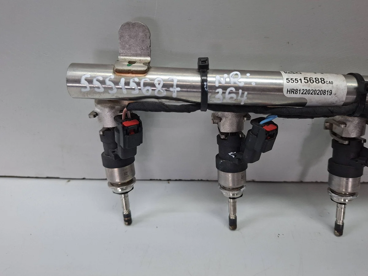 Rampe d'injection Opel Astra K Corsa E 1.2 Turbo image 3