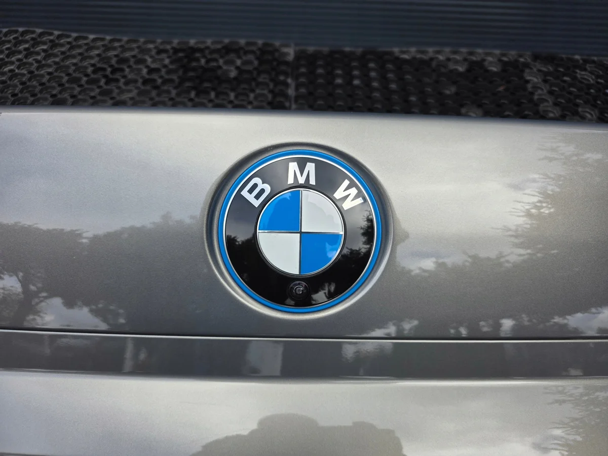BMW G70 i7 Heckklappe Kofferraumdeckel gebraucht image 5
