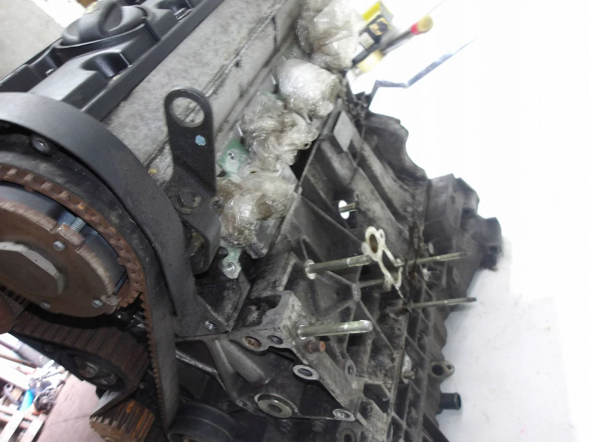 Motor 2.0 Benziner LNNJE Citroen C4 Peugeot 307 image 6