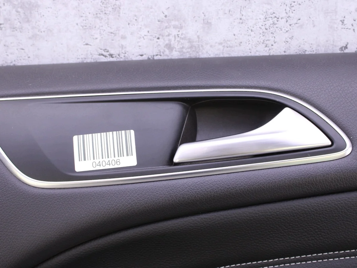 Mercedes B-Klass W246 dörrpanel höger fram image 5