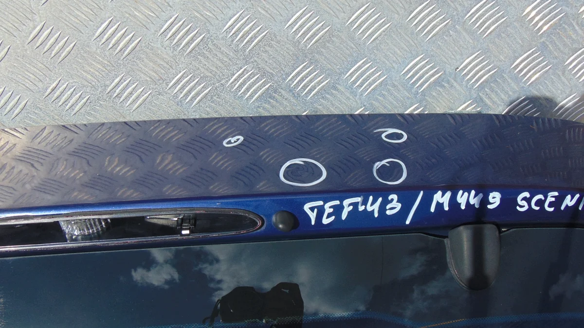 Tampa do porta-malas Renault Scenic I M449 image 3