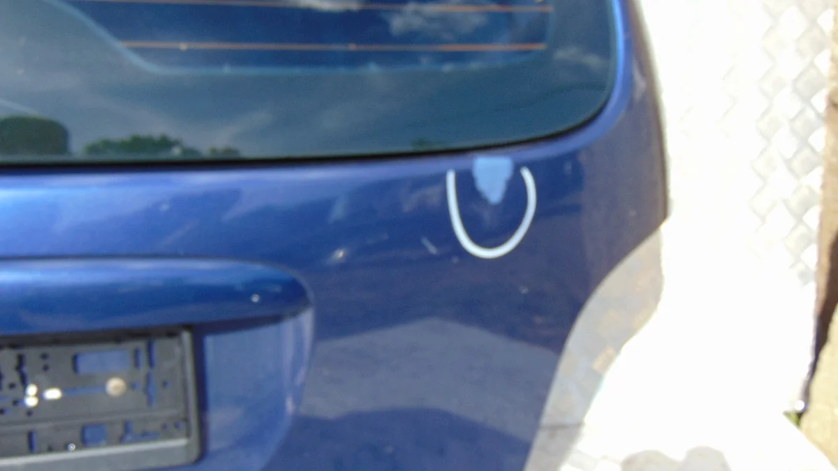 Tampa do porta-malas Renault Scenic I M449 image 9