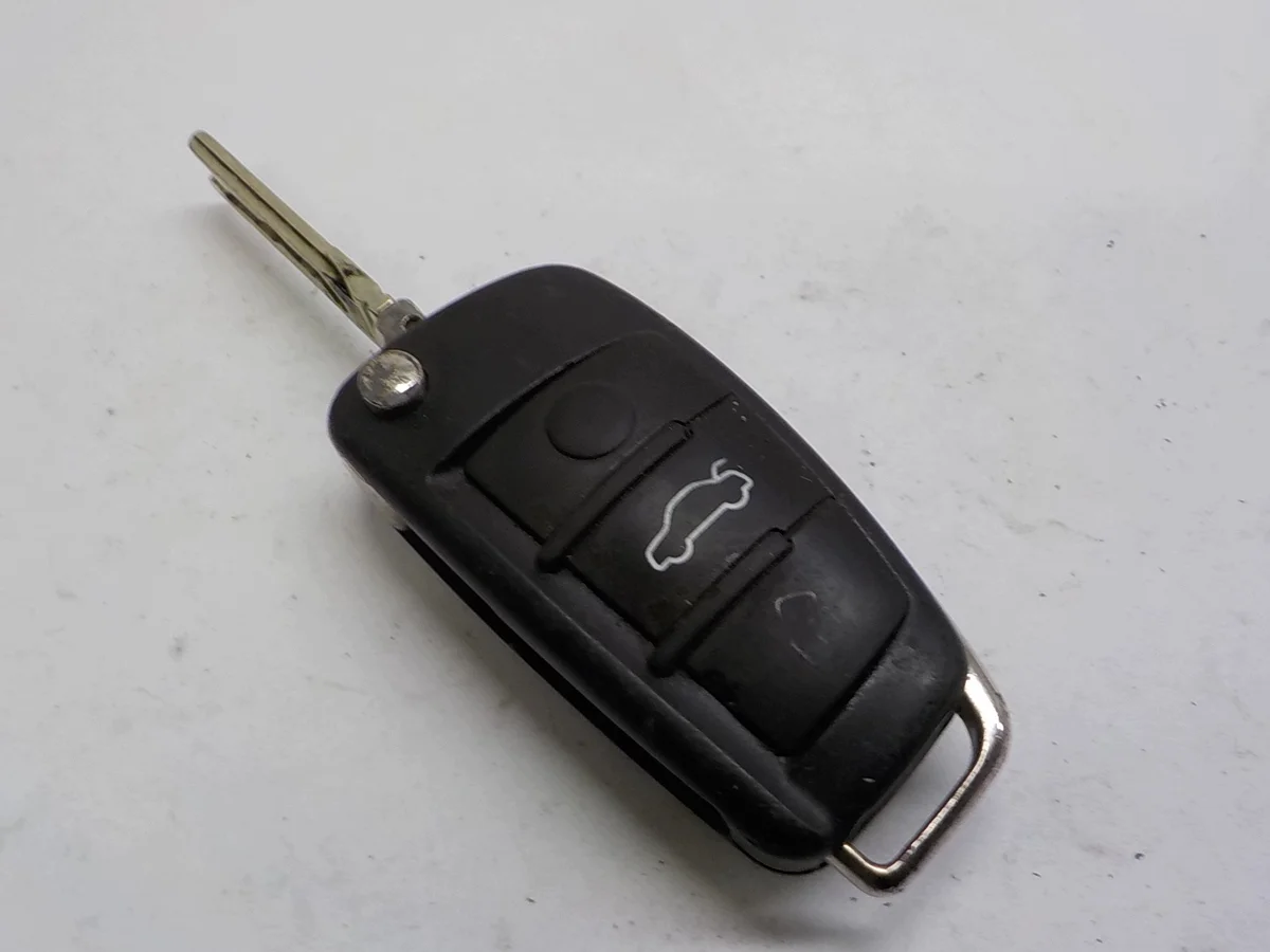 Audi A3 II 8P Sleutel Afstandsbediening 434 MHz