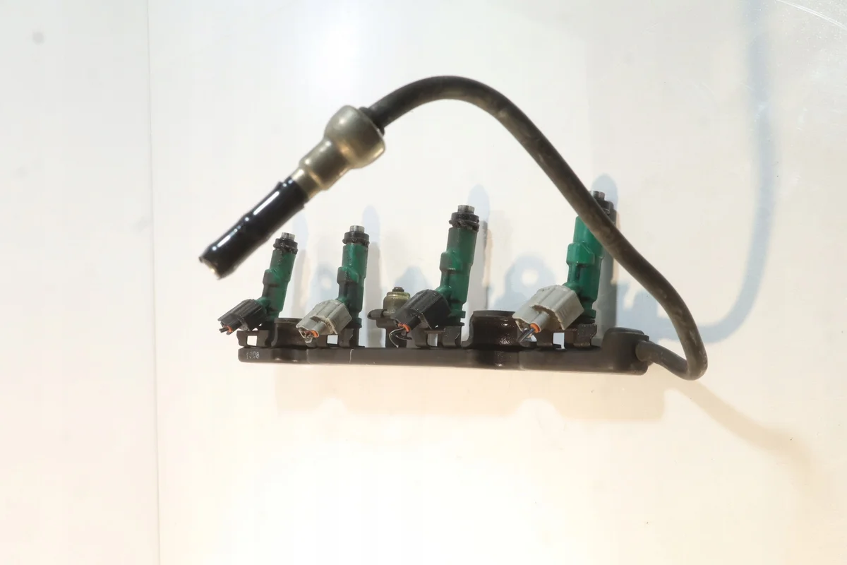 Rampe d'injection Toyota Prius II 1.5 Hybride image 4