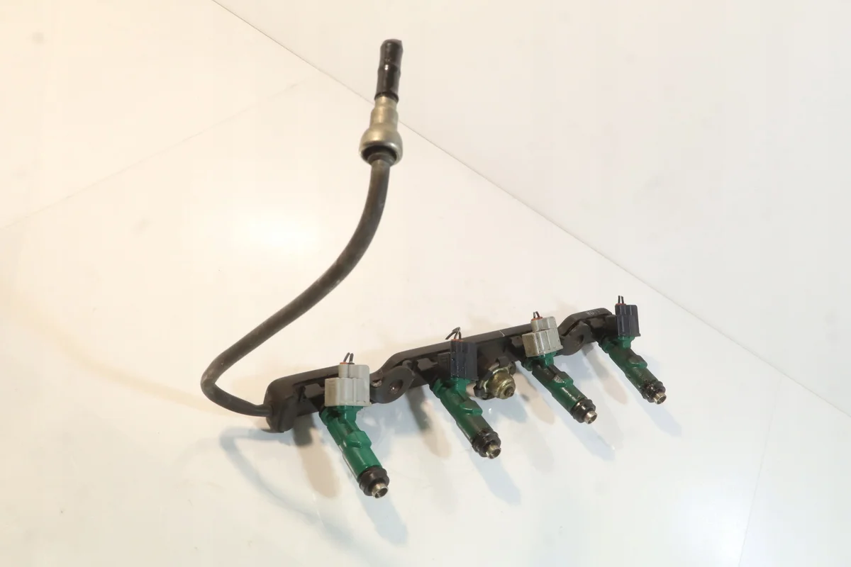 Rampe d'injection Toyota Prius II 1.5 Hybride image 6