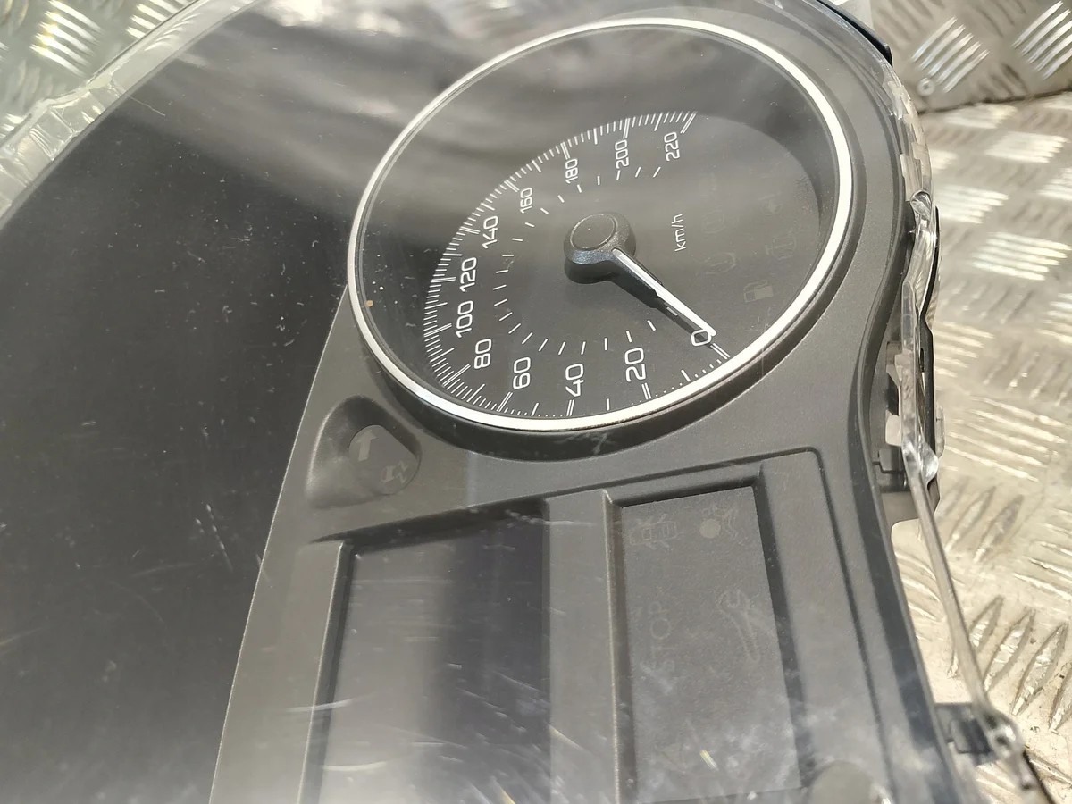 Compteur Peugeot 301 1.6 D 9825559380-00 image 5