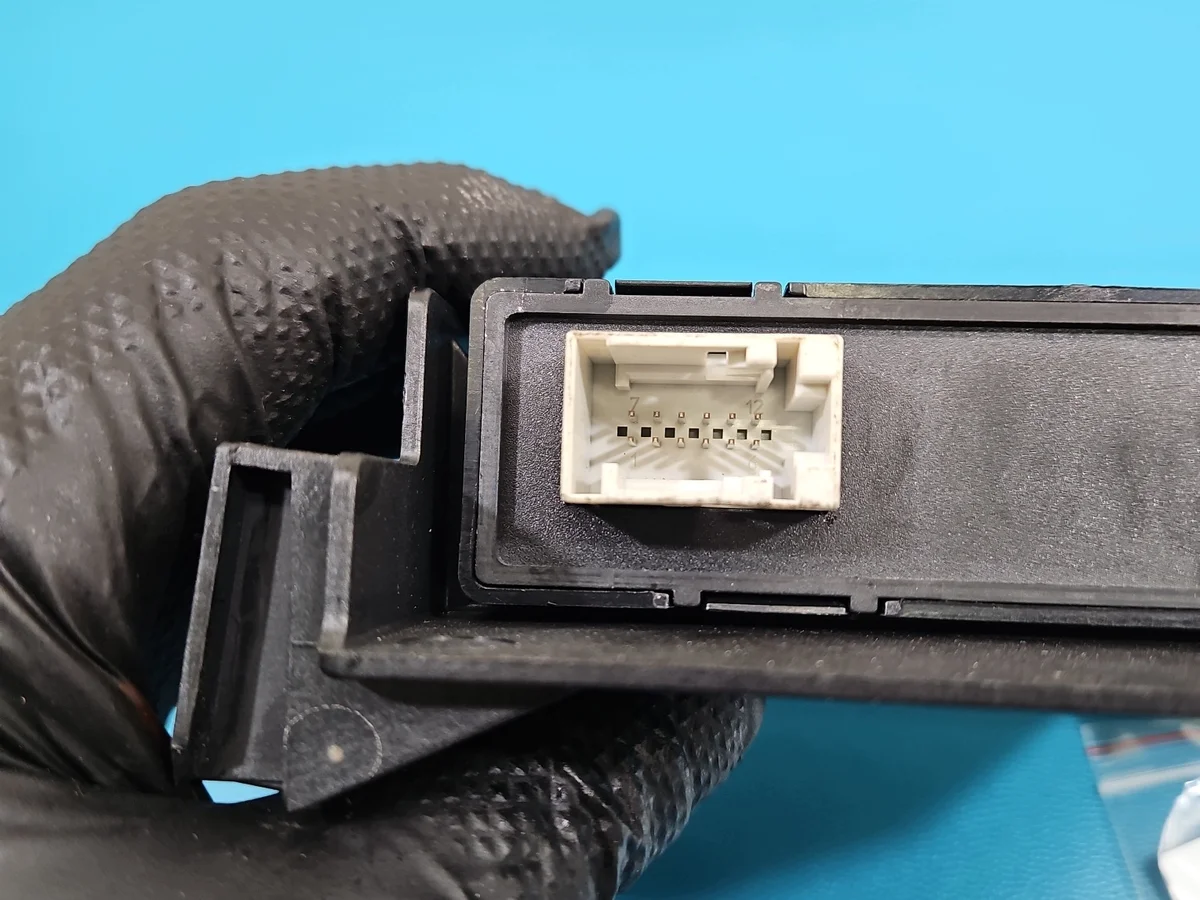 Módulo de Controle Opel Astra H Usado image 6