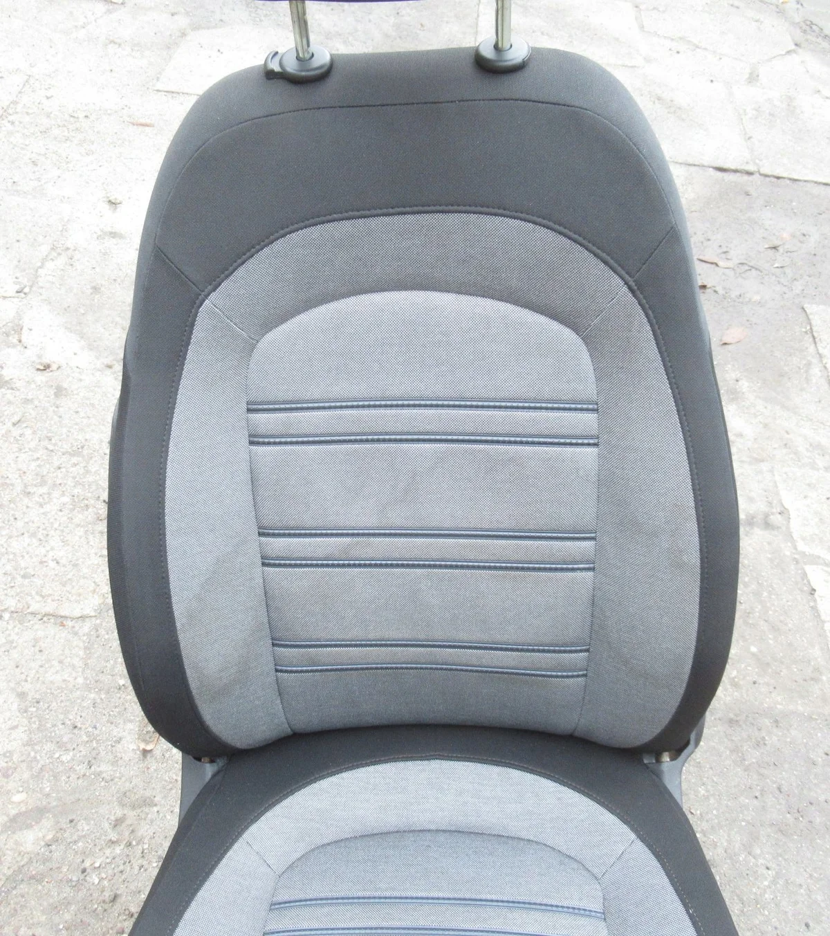 Sitz vorne rechts Fiat Grande Punto 5D image 9