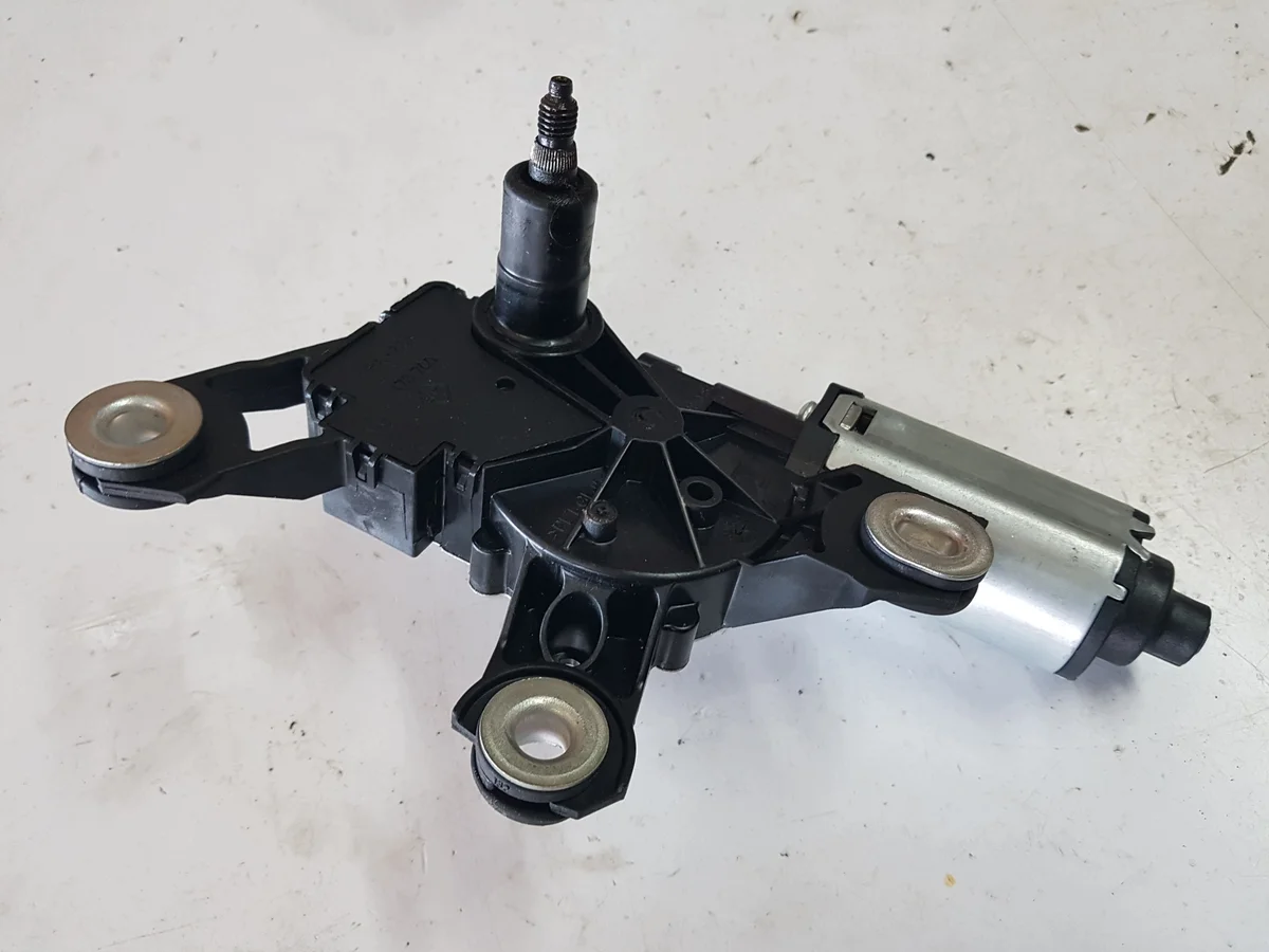 Moteur essuie-glace arrière Audi A3 8P 03-12