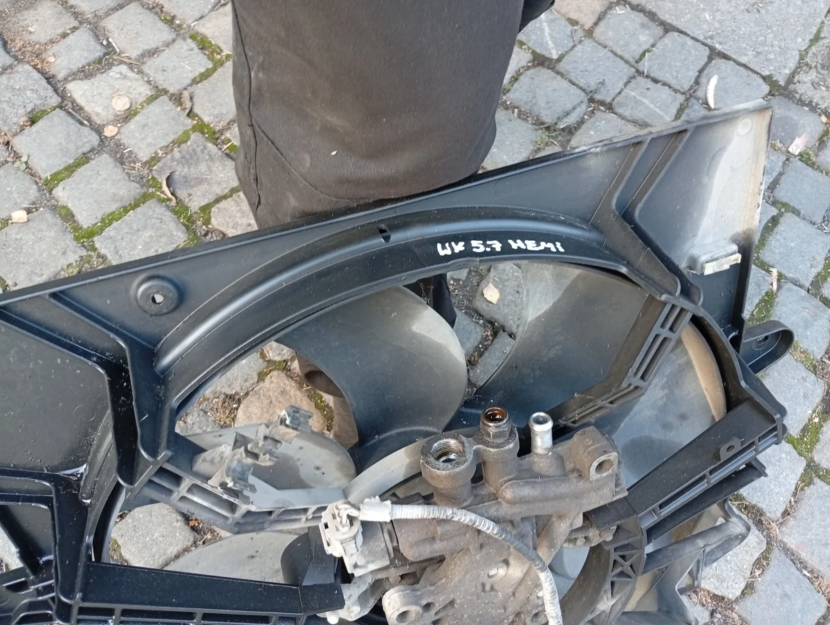 Ventilador Jeep Grand Cherokee WK 5.7 HEMI image 3