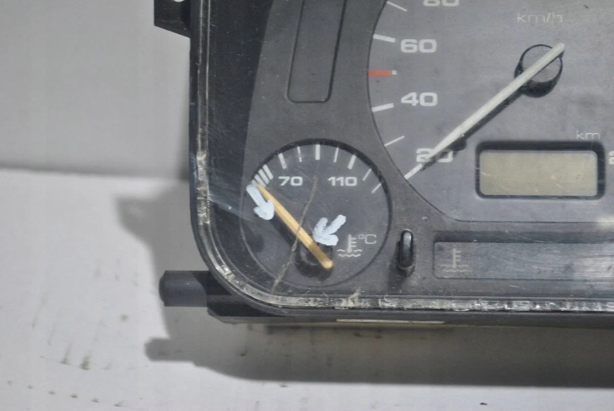 Compteur VW Golf III 1H6919860HX image 4