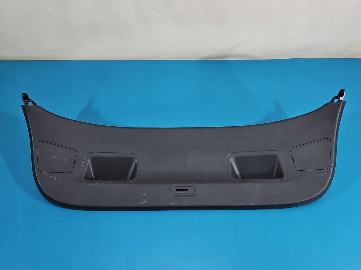 Hyundai i30 III 16- Hayon Garniture Coffre