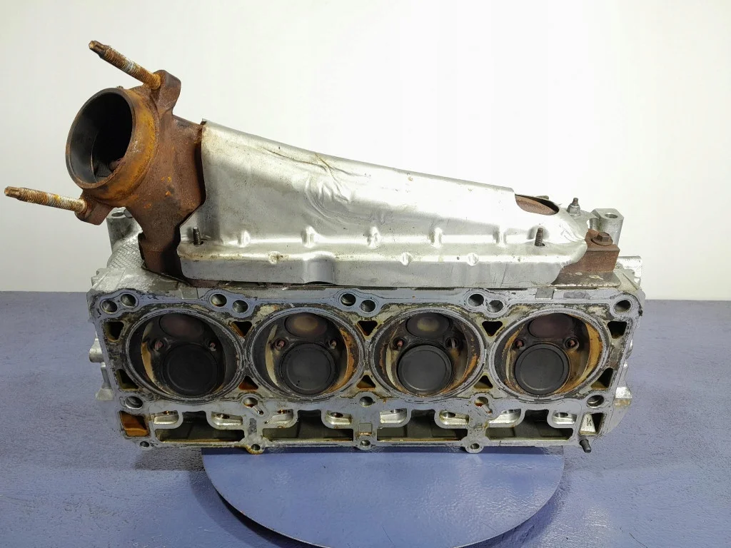 Dodge Challenger Zylinderkopf rechts 5.7B image 5