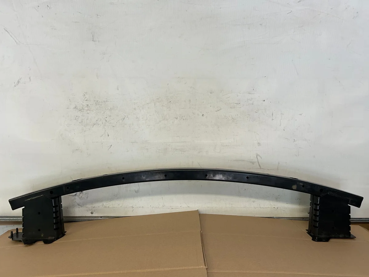 Nissan X Trail Qashqai Bumper Balk 250988