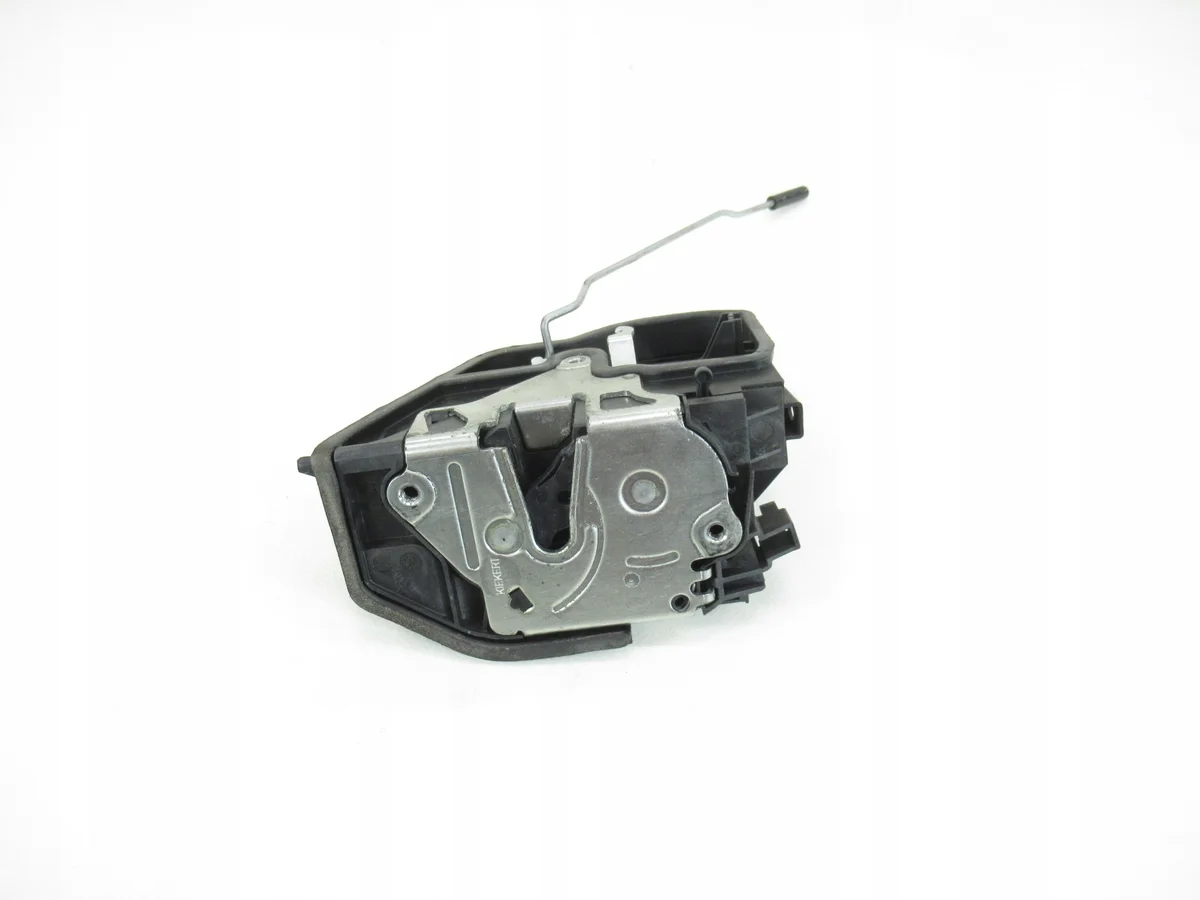 Serrure arrière gauche BMW E60 E61 E90 image 5
