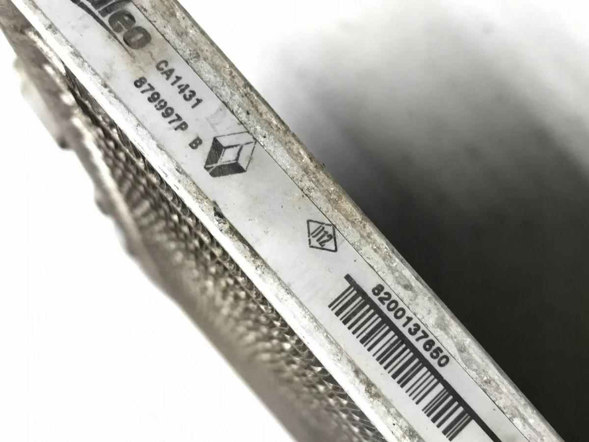 Condenseur clim Renault 8200137650 image 10