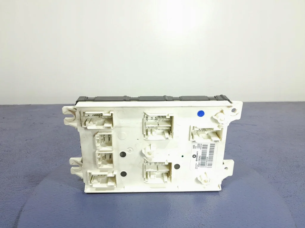 Dodge Challenger III Modul Komfort 68277392AC