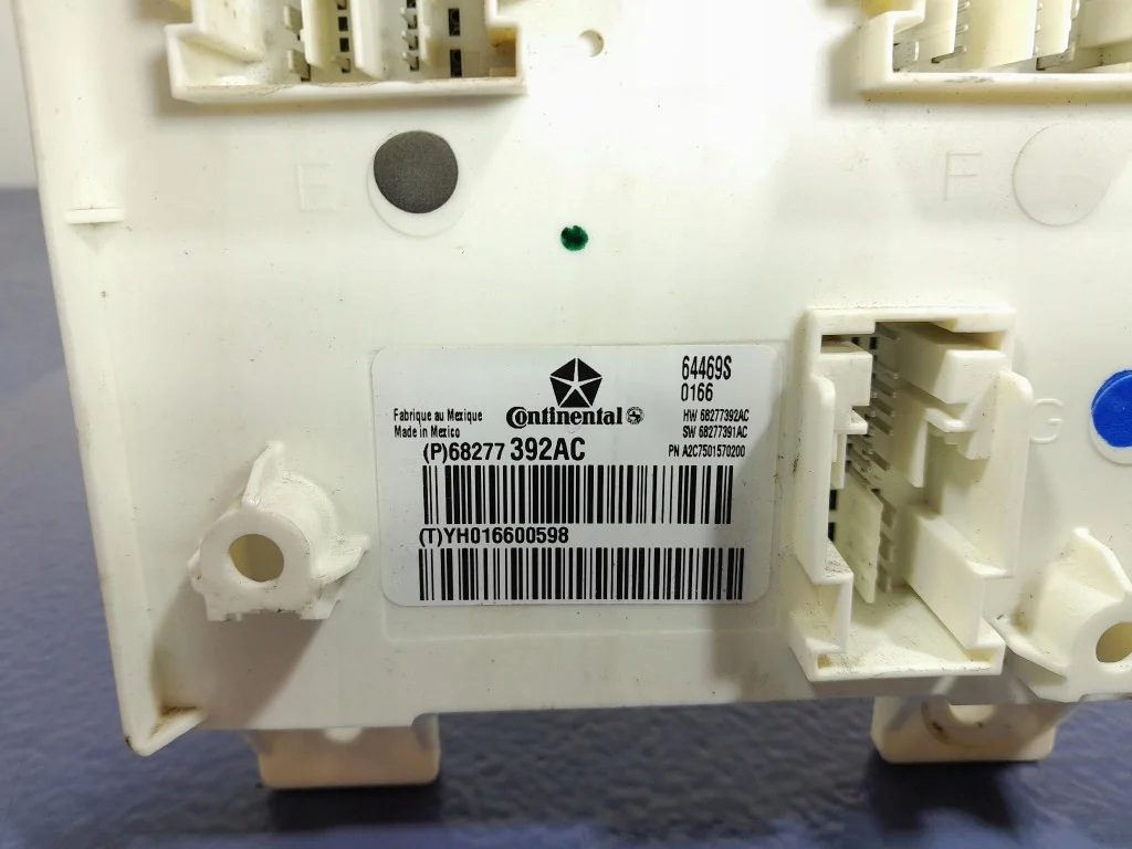 Module confort Dodge Challenger III 68277392AC image 3