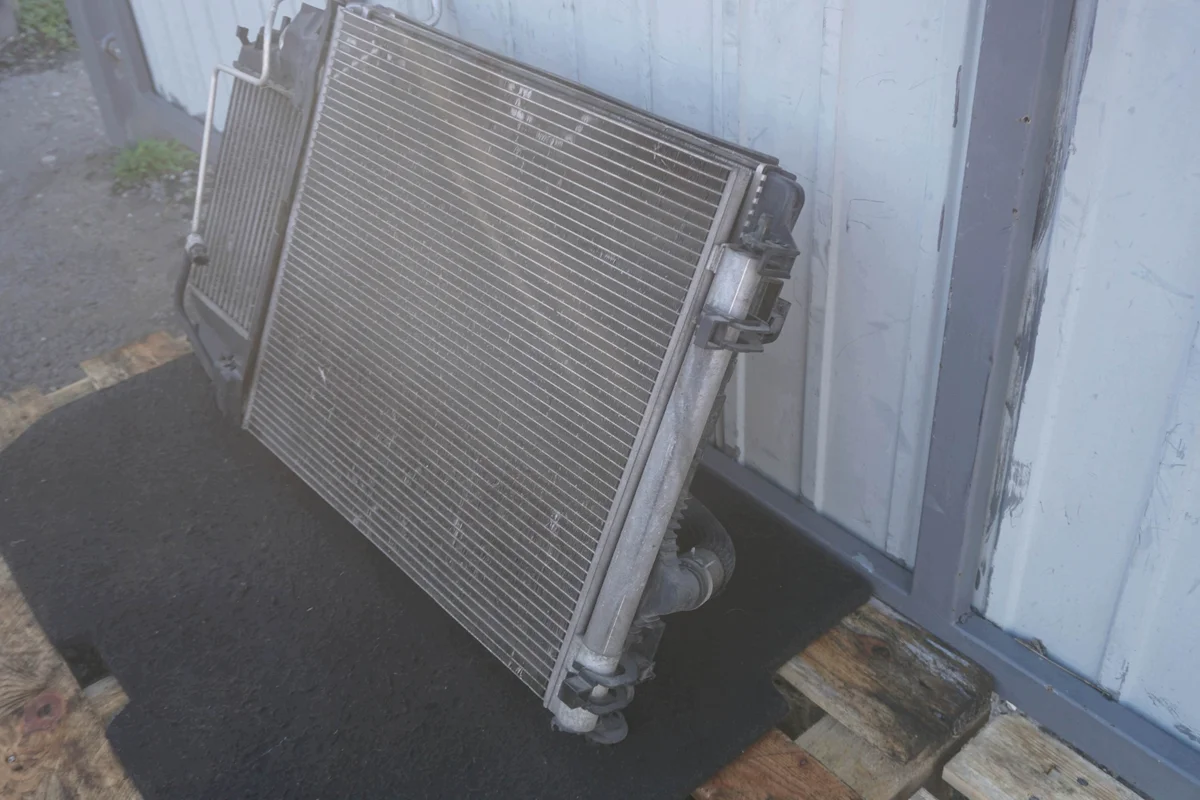 Nissan Qashqai J11 Lüfter Kühler Intercooler image 5