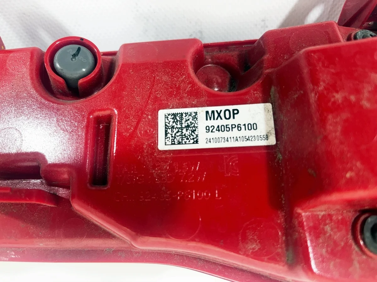 Achterlicht Links Hyundai Santa Fe V 24- image 10