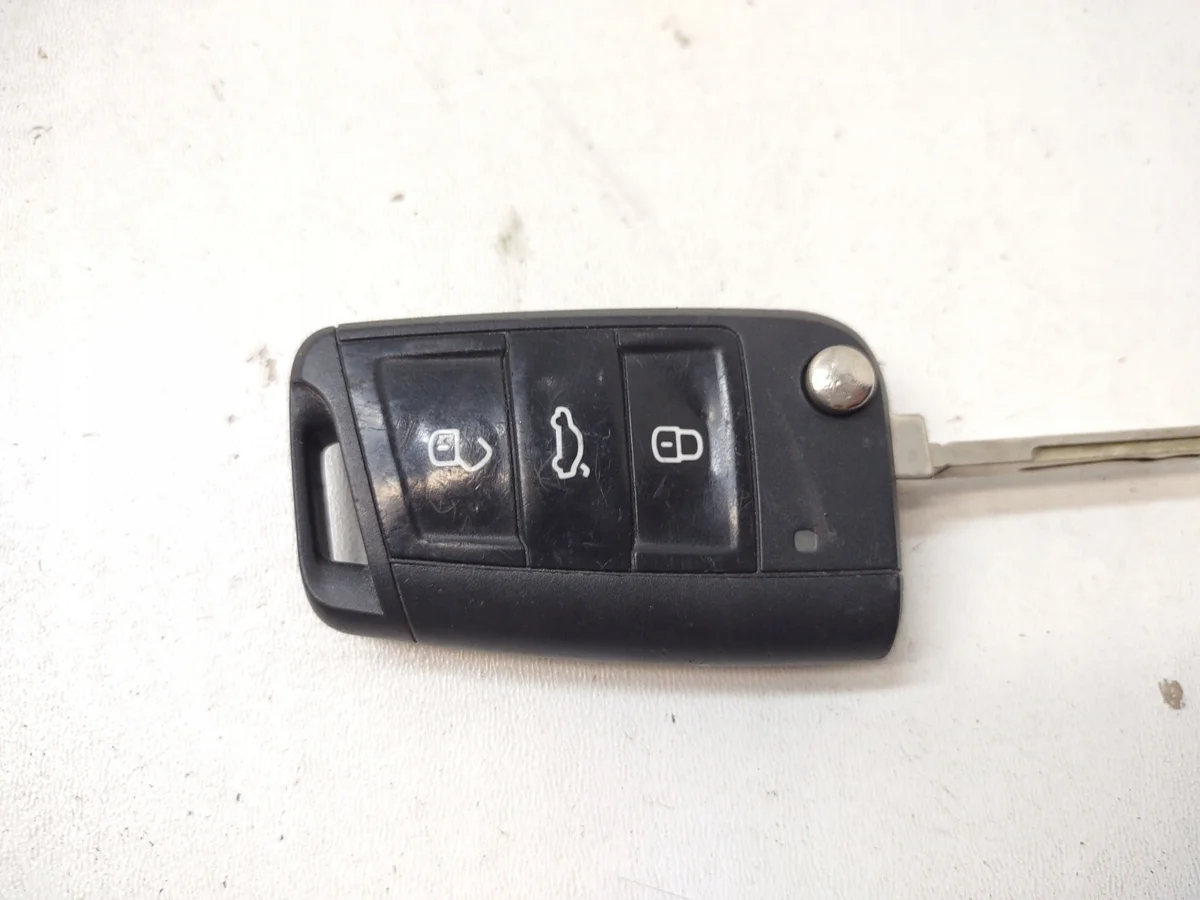 Clé télécommande SEAT Ibiza 6F V Arona 6F0959752 image 3
