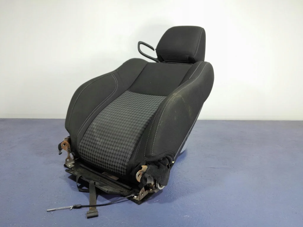 Dodge Challenger III Passagiersstoel Rugleuning image 4