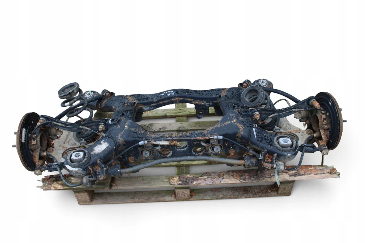 Dodge Durango Rear Suspension Crossmember Used image 6