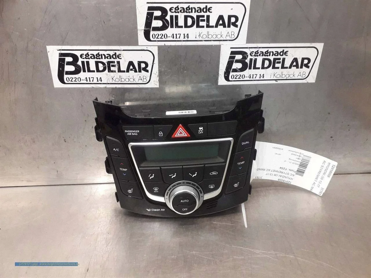 Painel AC Hyundai i30 2015 97250A6501