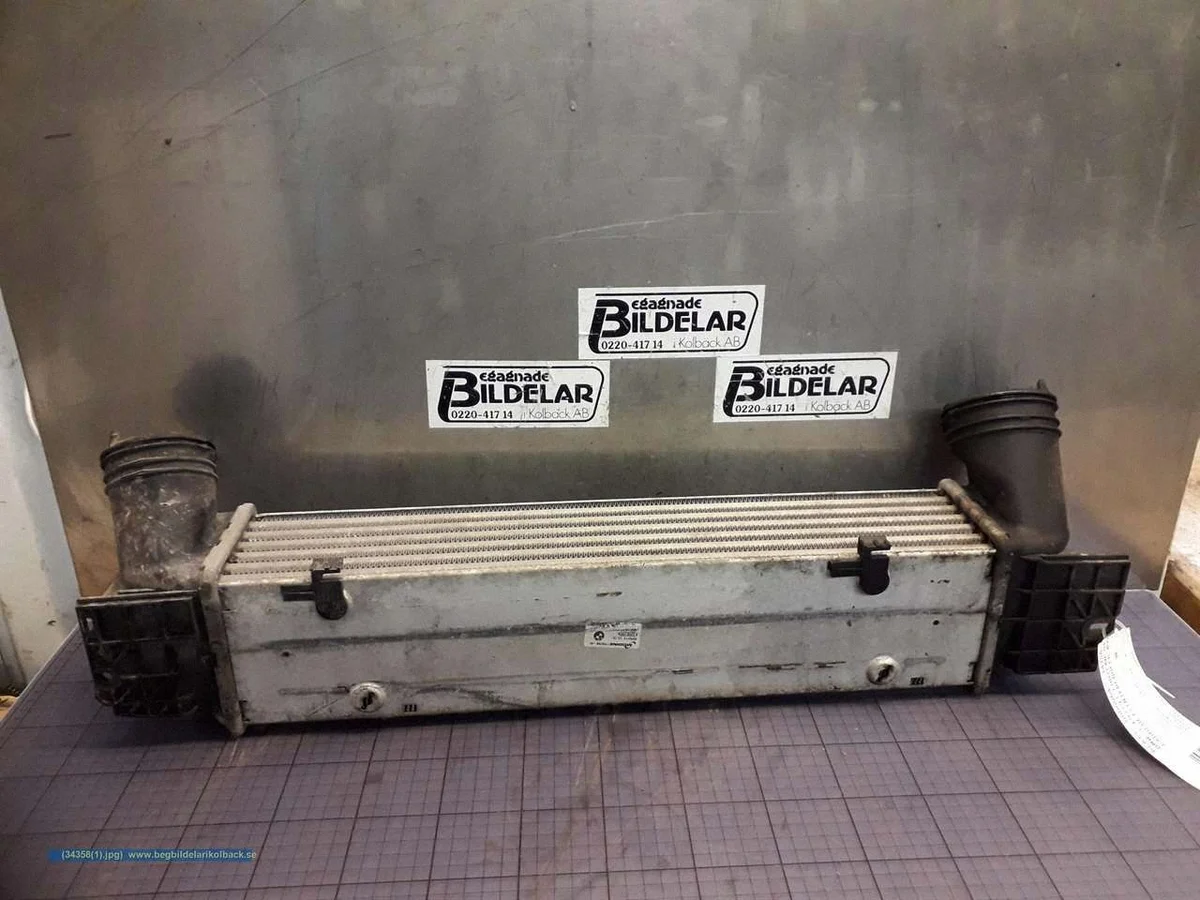 Intercooler BMW 3 E90 E91 2012 BEG8963