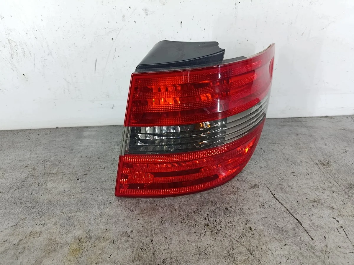 Rückleuchte Rechts Mercedes B W245 1698202464