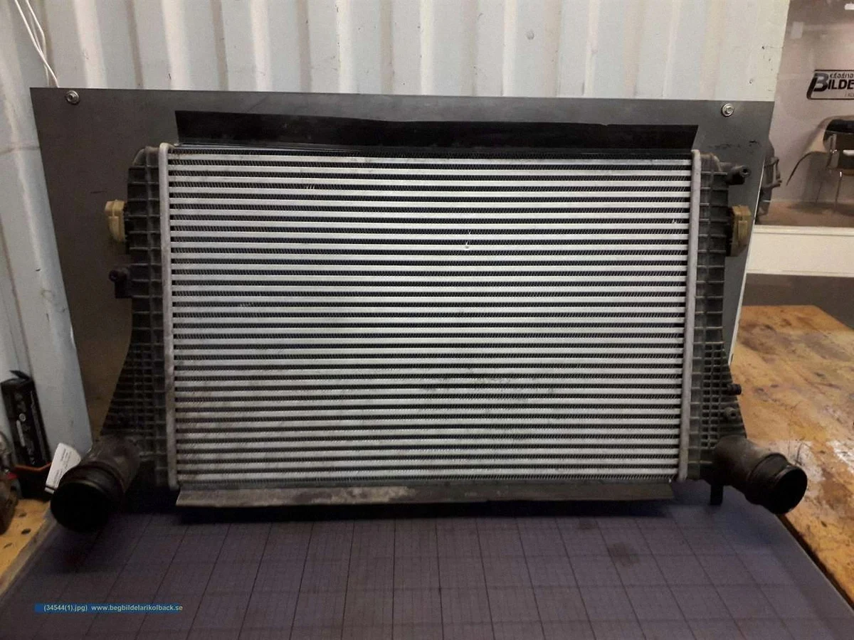 2009 VW Passat B6 Intercooler BEG9015