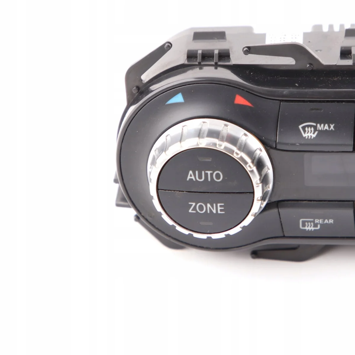 MERCEDES CLA W117 ILMASTOINTIPANEELI image 7