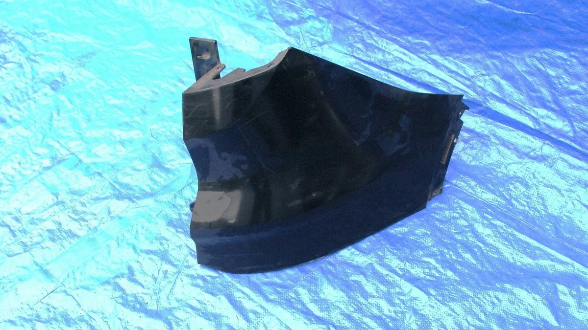 Ford Kuga Mk2 Stoßstangenecke Rechts Hinten GV4417A894A image 3