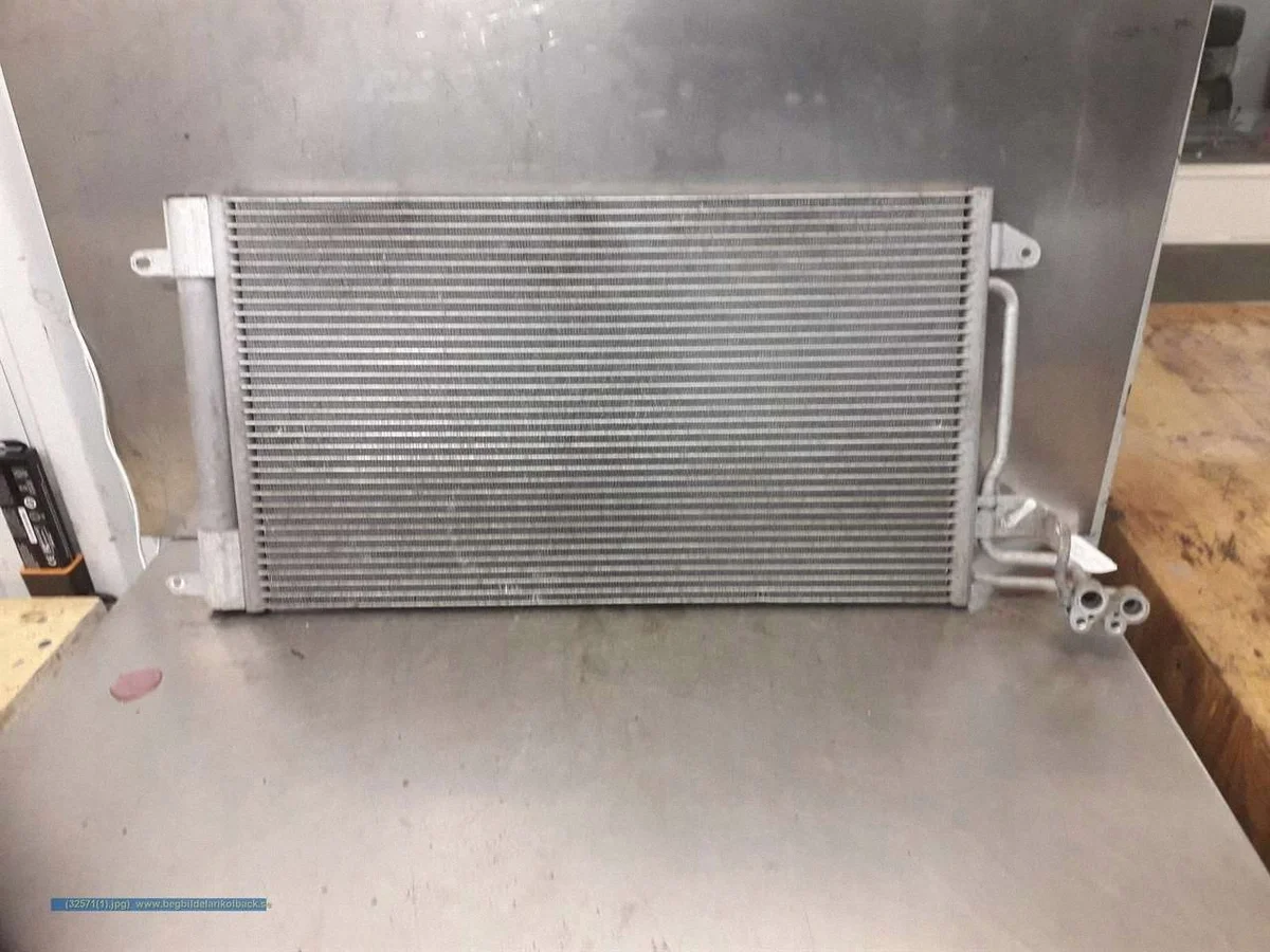 Radiador Aire Acondicionado VW Polo 6R 2013