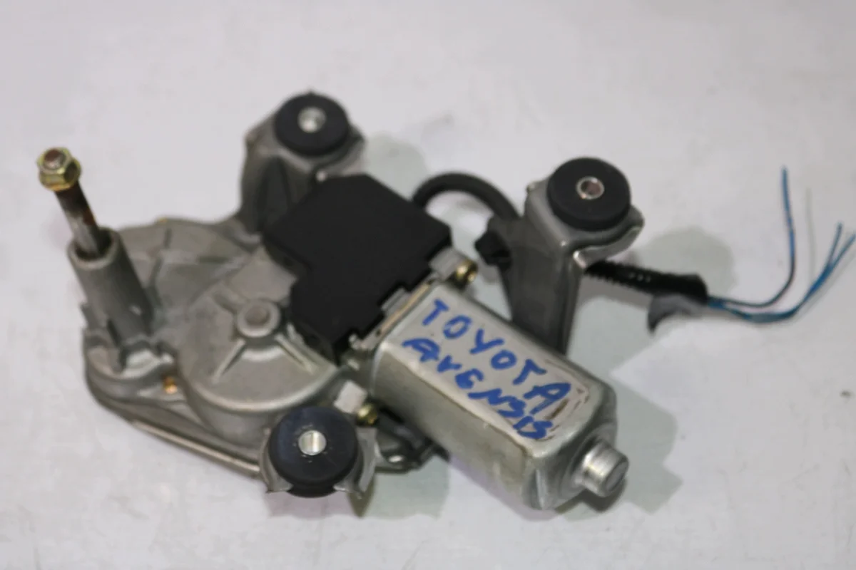 Motor Scheibenwischer hinten Toyota Avensis II image 5