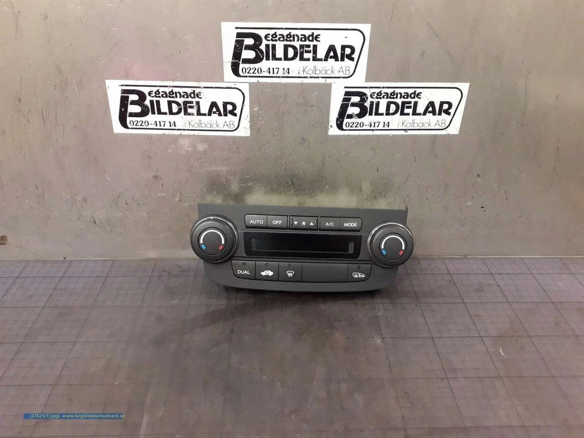 Honda Civic 2006 Panneau Climatisation 79600