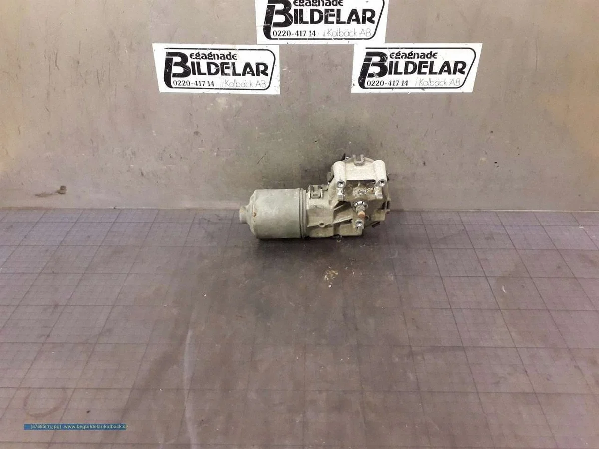 Moteur essuie-glace Ford Mondeo Mk III 2005 BEG9753
