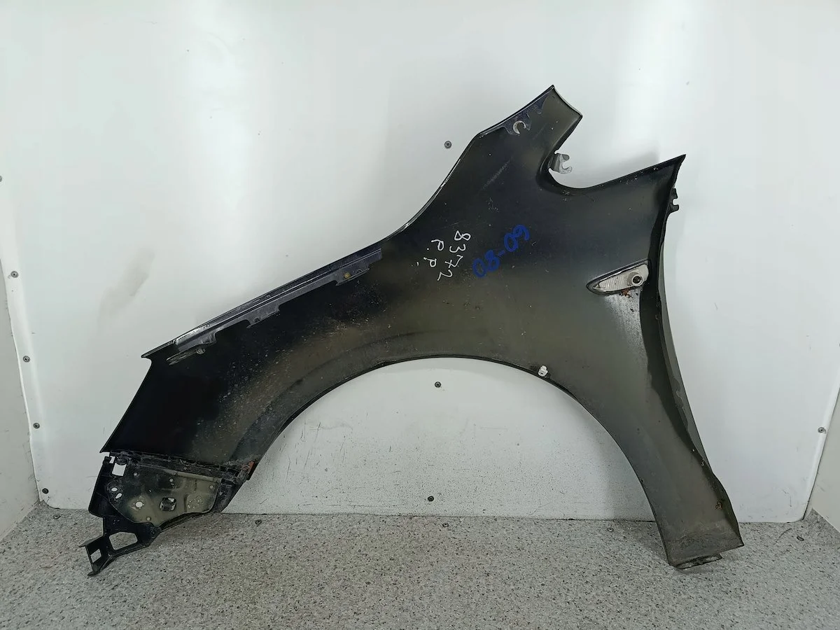 Opel Astra J etulokasuoja oikea käytetty image 7