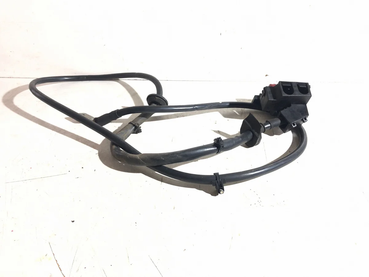 2005 VW Touareg I Positive Terminal 7L0937401