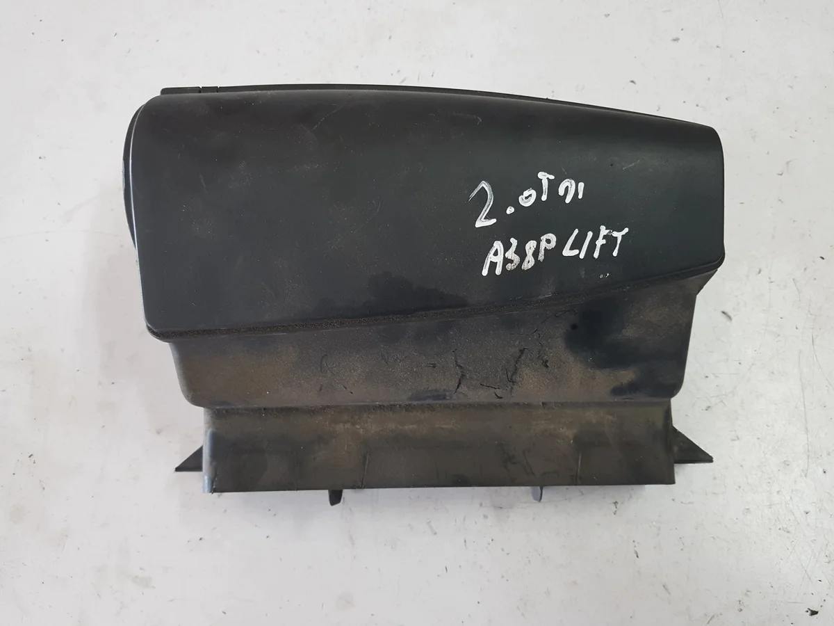 Audi A3 8P Luftintag 2.0 TDI 1K0805962E