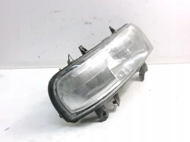 Nissan Interstar I Refletor Direito Usado AK-12-741232 image 4