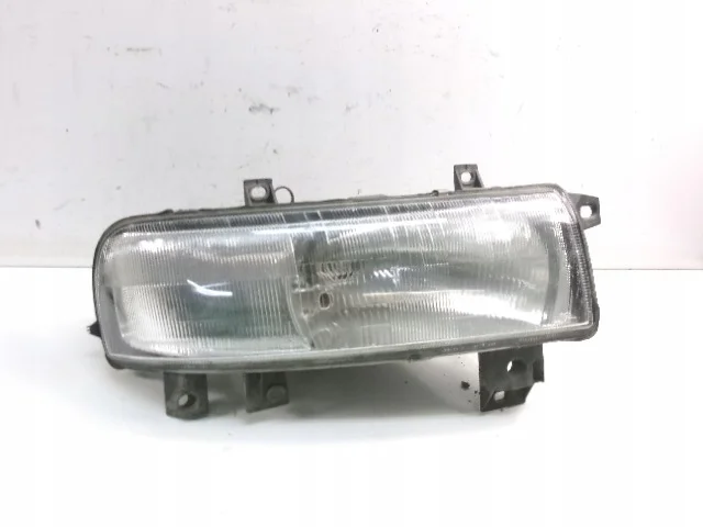 Nissan Interstar I Refletor Direito Usado AK-12-741232 image 6