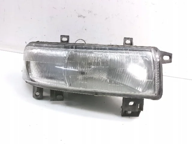Nissan Interstar I Refletor Direito Usado AK-12-741232 image 7
