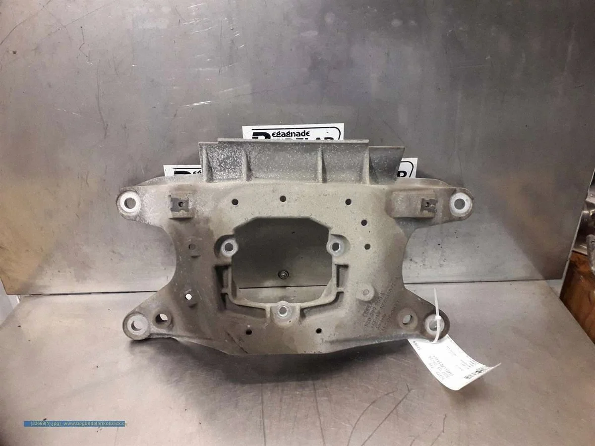 Audi Q5 SQ5 Motorsteun 8K0399263K Gebruikt