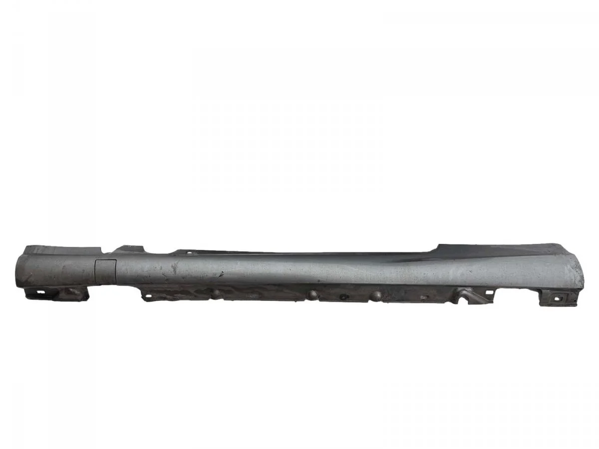 E-Class Convertible A207 Side Skirt Left