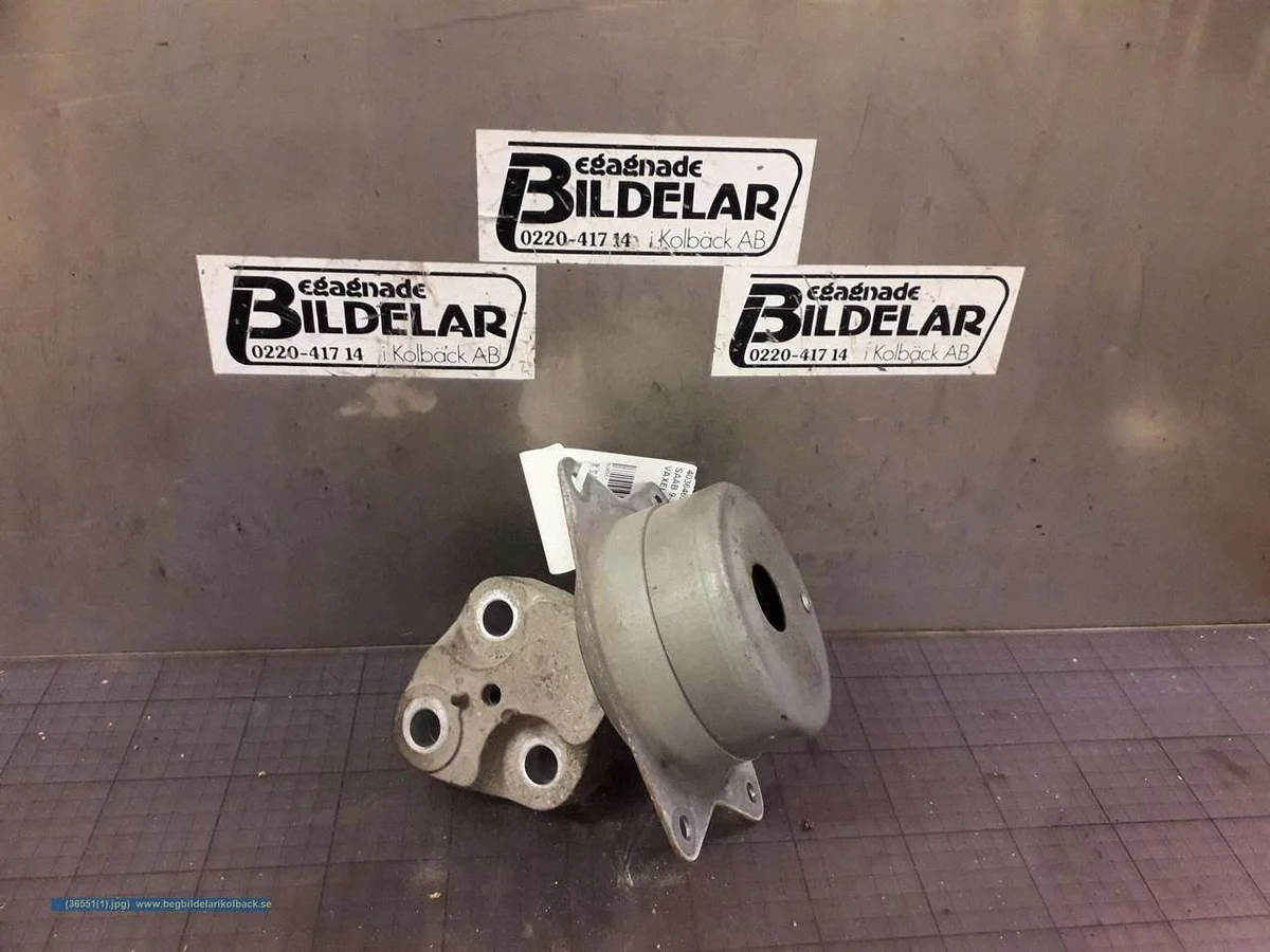 2009 Saab 9-3 Transmission Mount BEG10726