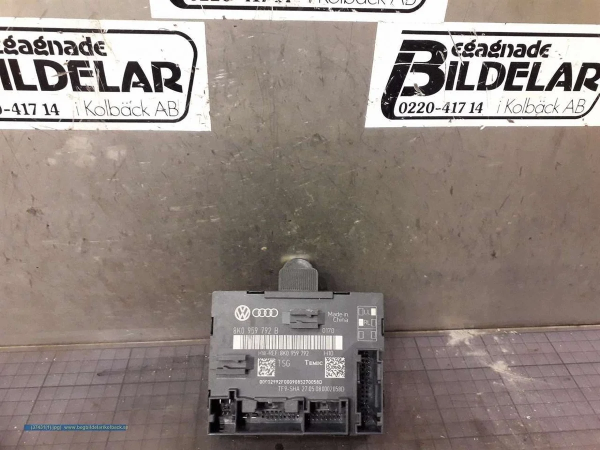 Audi A4 S4 B8 8K Modulo Porta 8K0959792B